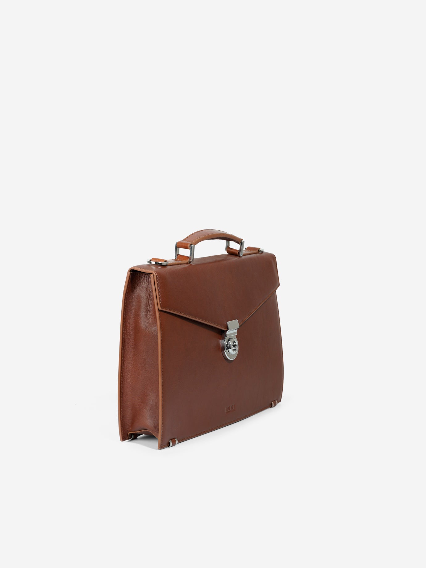 Classic Läder Portfölj & Datorväska i Konjak brun från RUMI OF SWEDEN – Frontvy med elegant och tidlös design 
